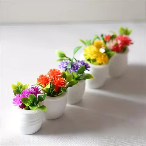 5Pcs Mini Simulated Green Potted Flowers 1:12 Scale Dollhouse Plant Model Tiny Doll Home Decor Accessories
